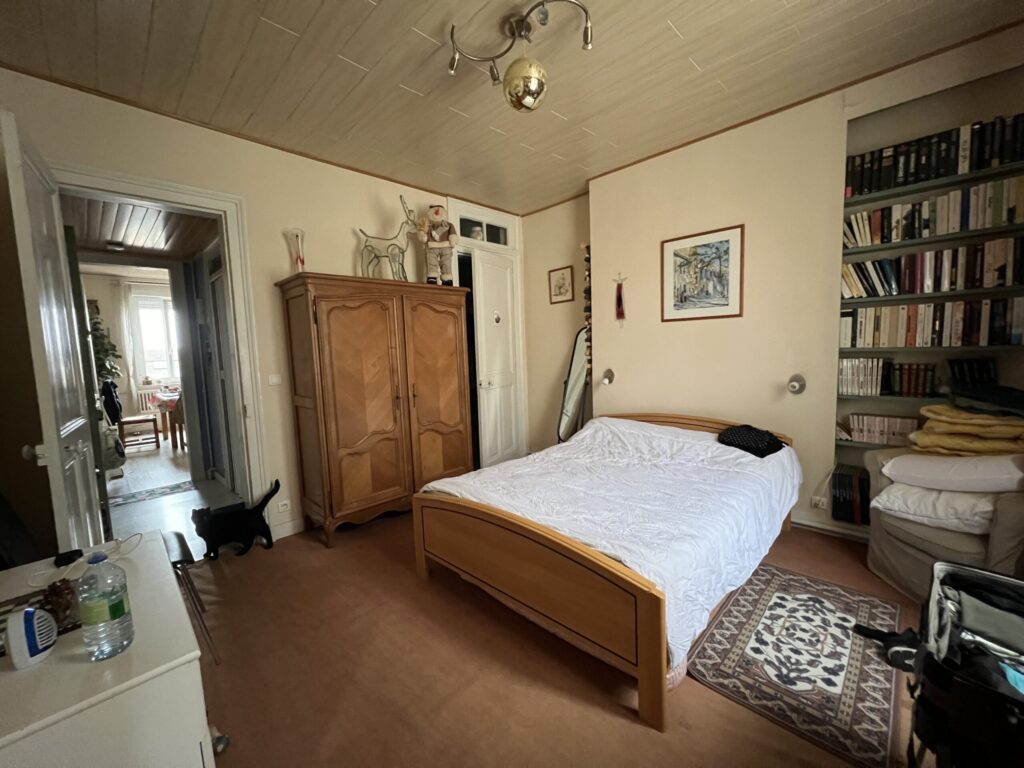 chambre1 avant sans charme